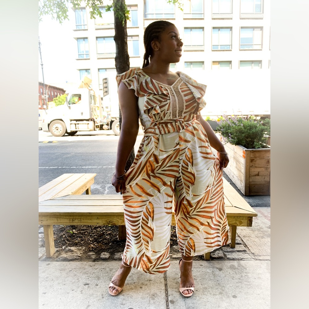 Summertime Fine Leaf Patterned Capris Jumpsuit